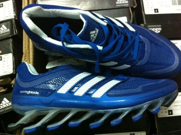 Adidas Springblade azul